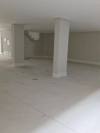 Imagem Alugo apto no 3º andar com cobertura