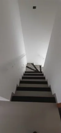 Imagem Sobrado com 140 metros quadrados, com 3 dormitórios sendo 1 suíte com sacada com vista panorâmica...