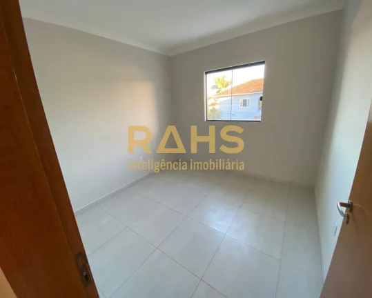 Imagem Ótimo sobrado geminado de meio em fase final de acabamentos, localizado no bairro Aventureiro em Jo...