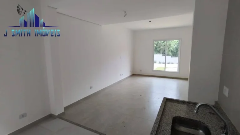 Imagem CASA 2 SUÍTES, 75m², 2 VAGAS, CONDOMÍNIO LAZER COMPLETO. KM 26 DA RAPOSO