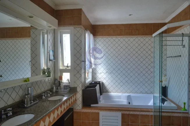 Imagem Villa Minitti - Uma Casa para Celebrar, Investir e Viver Bem no Jardim Acapulco - Guarujá.