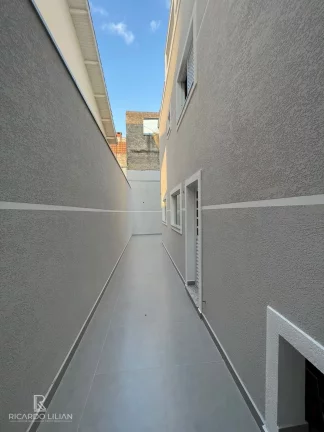 Imagem "Luxuoso Sobrado de 3 Dormitórios com Suíte Master e Acabamento Impecável na Vila Galvão, Guarulhos!"