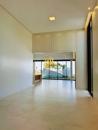 Imagem CA1821- Casa 3 quartos no Condomínio Portal do Sol Garden Golf, em terreno com 567m² com 290m² de...