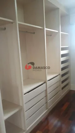 Imagem Sobrado à venda 3 Quartos, 3 Suites, 6 Vagas, Cerâmica, São Caetano do Sul - SP