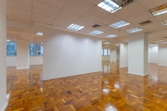 Imagem Sala Laje Comercial Conjunto Andar Copan Metrô República Para Alugar, 380 m² por R$ 16.689/mês - Av Ipiranga 324 - República - São Paulo/SP - SA0339