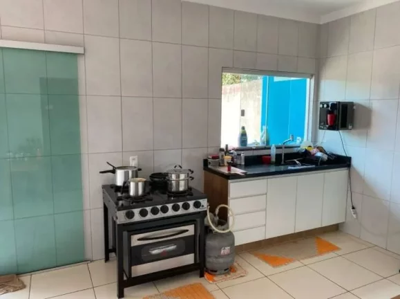 Imagem Vendo Lote com Casa Simples