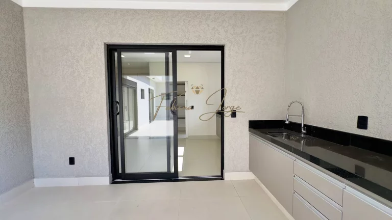 Imagem Casa com 3 Quartos à Venda, 300 m² em Roncáglia - Valinhos