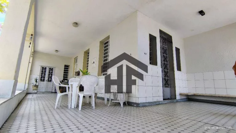 Imagem Casa com 7 Quartos à Venda, 245 m² em Carmo - Olinda