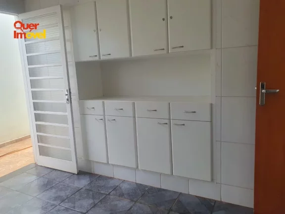 Imagem Imóvel Comercial à Venda ou Locação em Ribeirão Preto-SP na Vila Seixas - 3 Quartos, 1 Suíte e 213m² de Área