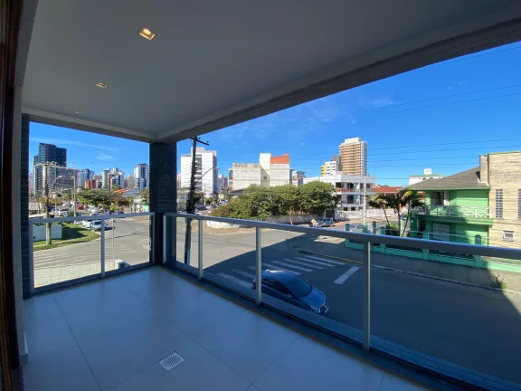 Imagem Studio à venda em Torres, Centro, com 1 quarto, 45,95m²