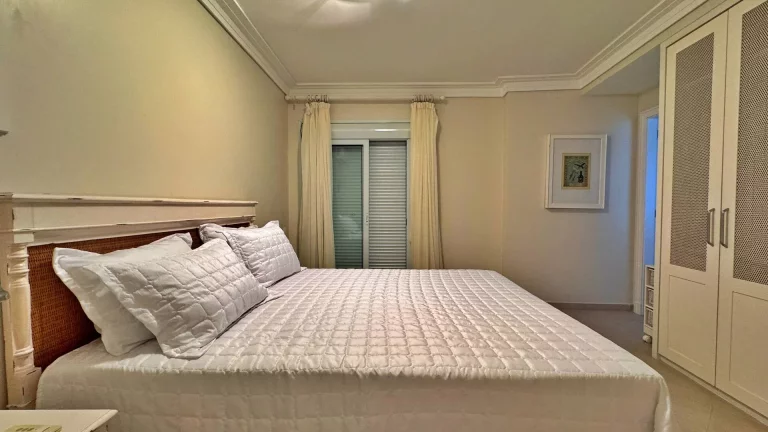 Imagem Apartamento com 3 dormitórios à venda, 203 m por R$ 9.800.000,00 - Riviera