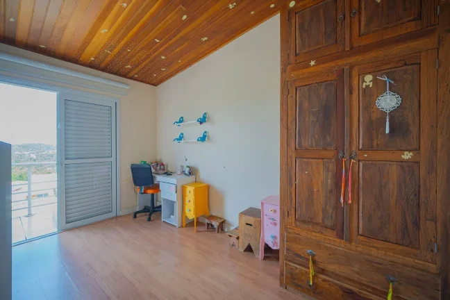 Imagem Casa com 3 dormitórios à venda, 272 m² por R$ 1.800.000,00 - Residencial Valville 2 - Santana de Parnaíba/SP