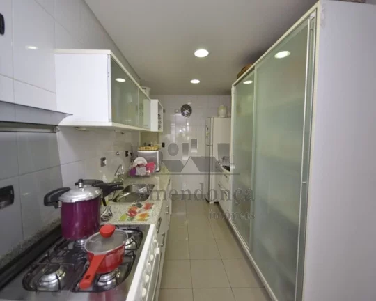 Imagem Apartamento padrão a venda em Higienópolis com 3 quartos e 1 vaga, 129m²