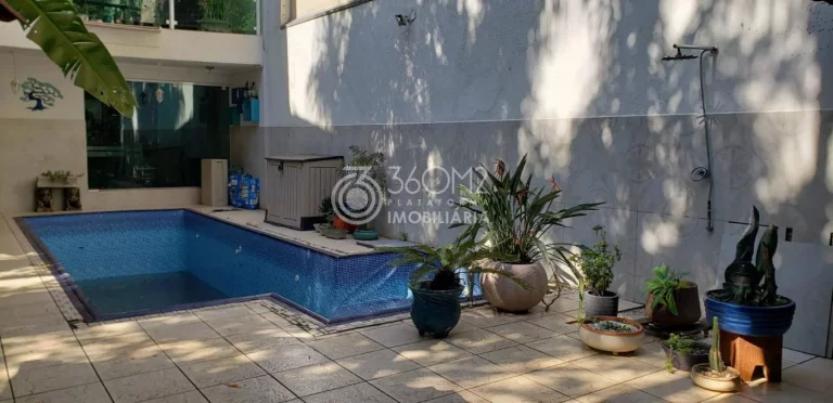 Imagem Sobrado para Venda em Santo André / SP no bairro Vila Floresta