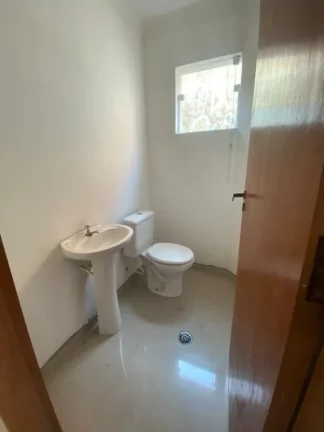 Imagem Sobrado com 2 dormitórios à venda, 72 m² por R$ 350.000,00 - Jardim Varan - Suzano/SP