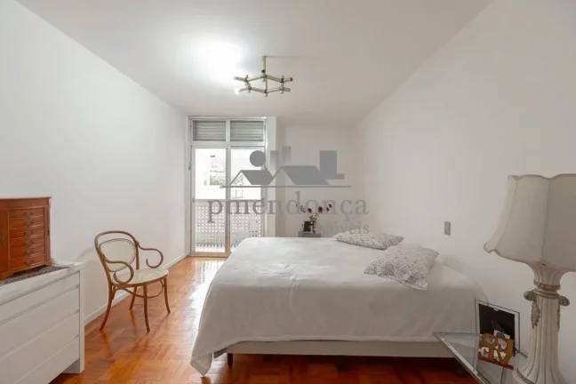 Imagem Apartamento residencial à venda em Higienópolis, 3 quartos e 2 vagas.