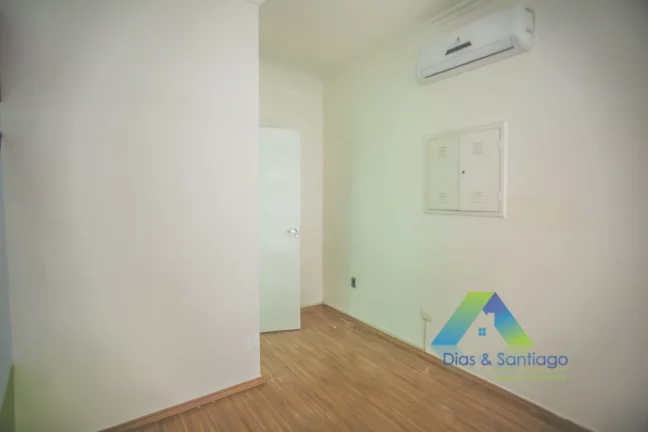Imagem Sobrado comercial de 320m² próximo ao Metrô Praça da Árvore em Saúde/SP!