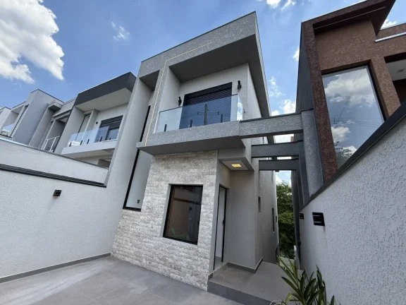 Imagem Casa à Venda no Condomínio Nova Jaguari com Piscina e Salão