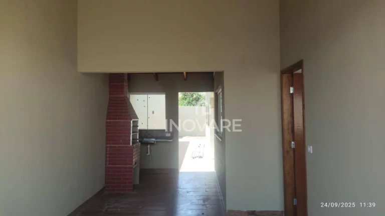Imagem Casa com 2 dormitórios à venda, 1 m² por R$ 235.000,00 - Setor Nossa Senhora da Saúde - Itumbiara/GO