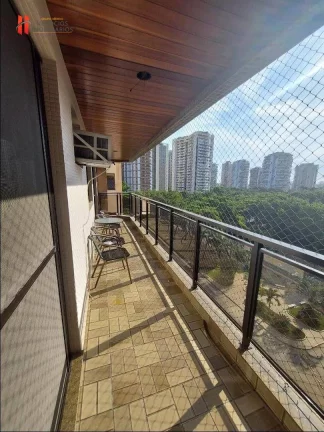 Imagem APARTAMENTO a poucos passos da PRAIA de 2 quartos + DCE à venda na Barra da Tijuca/RJ