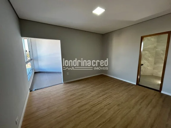 Imagem Sobrado à venda na Zona Oeste de Londrina: 3 suítes, banheiro social, área gourmet, 2 vagas de garagem, 100m² construídos em terreno de 130m²