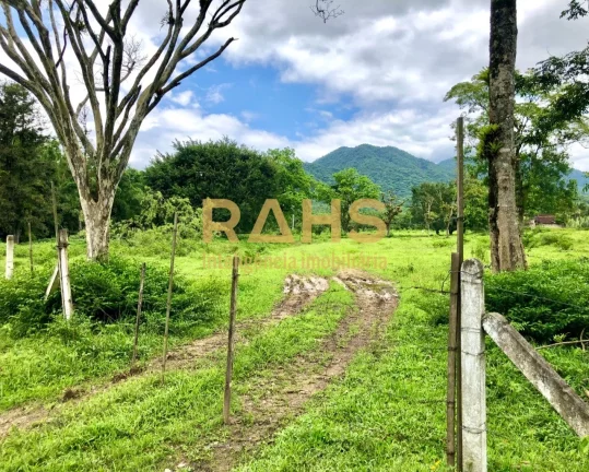 Imagem Excelente área as margens da BR 101 em Pirabeiraba, com 171.016,50m² de área total, com 119m de f...