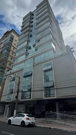 Imagem Apartamento com 4 suítes sendo 2 demi e 3 vagas de garagem - Bairro Andorinha, Itapema/SC