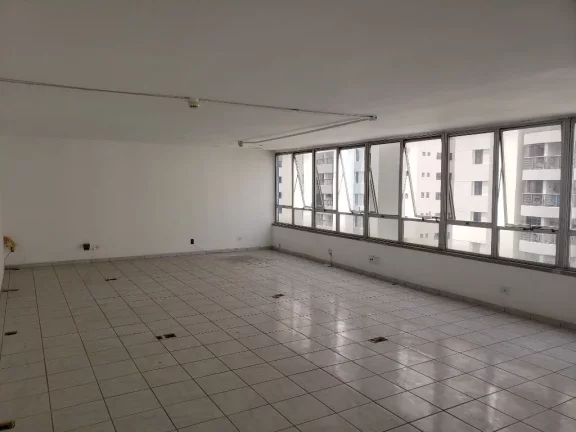 Imagem Sala Comercial Clínica Perto Metrô Campo Belo Aluguel, 70m² por R$ 2.890/mês - Av Padre Antônio José dos Santos 449 - Brooklin - São Paulo/SP - SA0404