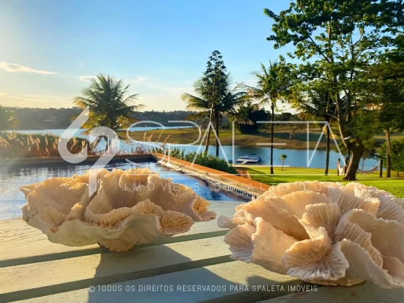 Imagem Propriedade incrível em terreno com mais de 22.000 m², marina particular e vista para a represa à venda em Avaré