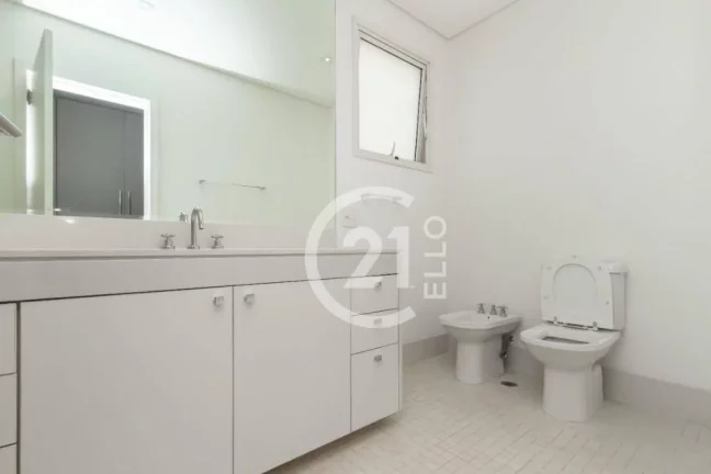 Imagem Apartamento em área nobre do Itaim - 90m² - 1 suíte