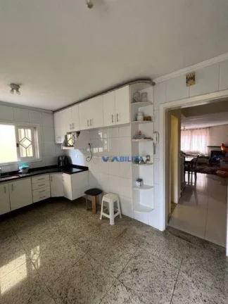 Imagem Sobrado com 4 dormitórios à venda, 202 m² por R$ 1.100.000 - Portal dos Gramados - Guarulhos/SP. Estuda Permuta