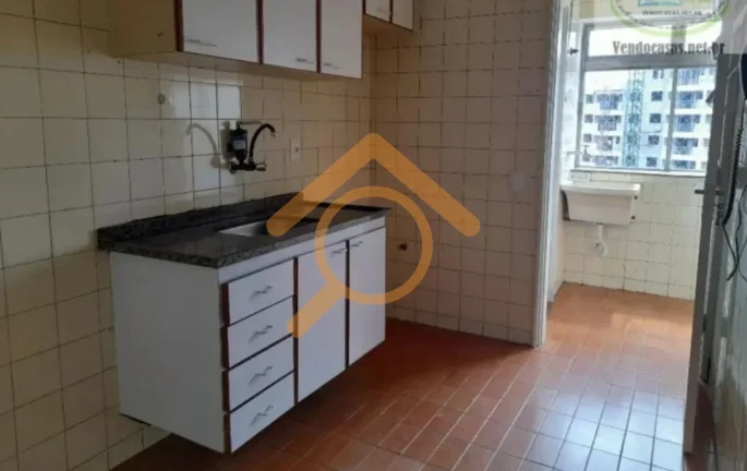 Imagem Apartamento à venda em São Paulo-SP, no bairro Socorro, 2 quartos, 2 salas, 1 banheiro, 1 vaga de garagem - 55,00 m² - Condomínio Edifício Queen Plaza.