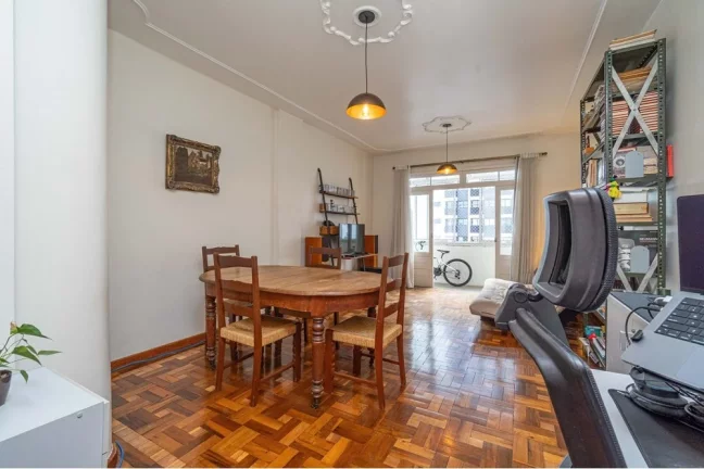 Imagem RBRPD 25 Apto 610371009-209 - Apartamento à venda no bairro Rio Branco - Porto Alegre/RS