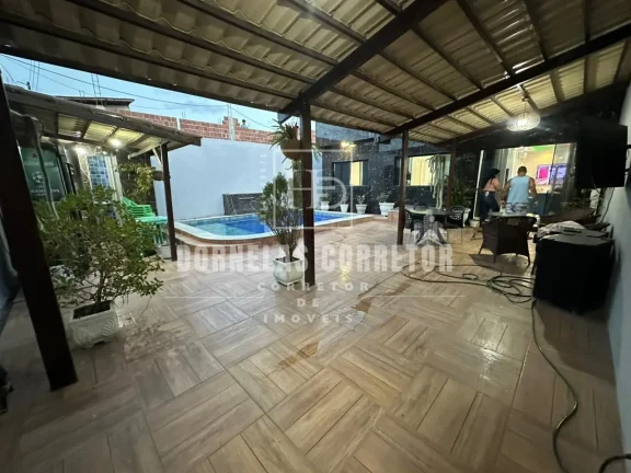 Imagem Casa solta à venda em Fragoso - Olinda | Piscina e área de lazer