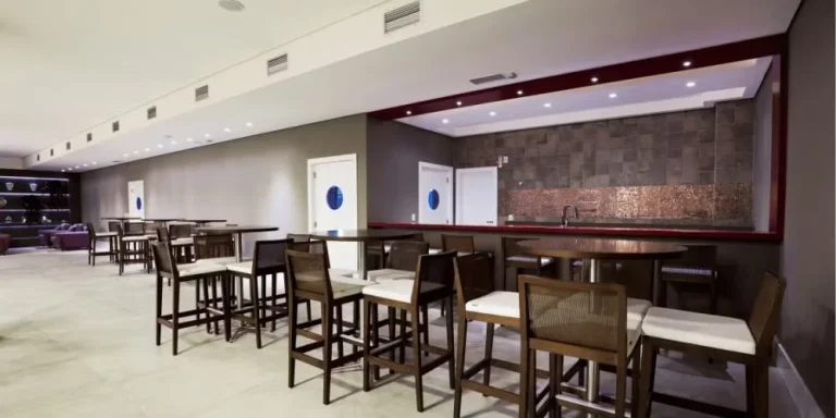 Imagem Casa a venda em Camboriú, Condomínio Caledônia