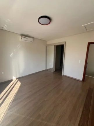 Imagem Casa de Alto Padrão para Locação em Condomínio na Cyrela Landscape Esplanada - 3 Quartos, 3 Suítes, 3 Salas, 5 Banheiros, 4 Vagas de Garagem, 250m².