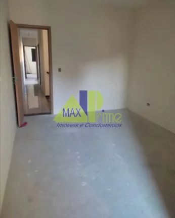 Imagem Imperdível: Casa à venda em São Paulo-SP, na Cidade Patriarca! 3 quartos, 1 suíte, 2 salas, 4 banheiros, 4 vagas de garagem, 170m². Próximo ao metrô Patriarca.