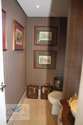 Imagem Apartamento Alto Padrão, 1 por andar, à Venda no Campo Belo: 3 suítes e 3 vagas. R$ 2.800.000,00