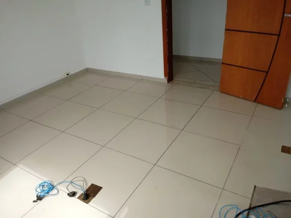 Imagem Conjunto Comercial na Silva Bueno