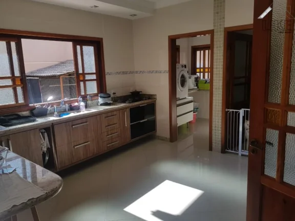 Imagem Casa de 4 Suítes no Urbanova