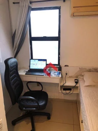 Imagem Apartamento com 2 dormitórios à venda, 80 m² por R$ 550.000 - Meireles - Fortaleza/CE