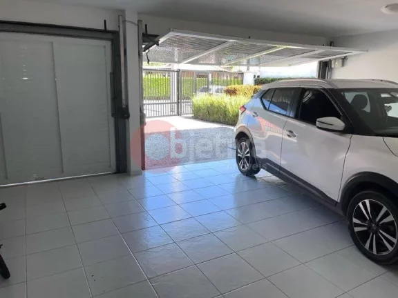 Imagem Mansão com deck para canal navegável, Ogiva - Cabo Frio