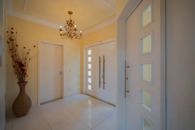 Imagem Casa à venda, 5 Quartos, 15 minutos do centro de Alphaville.