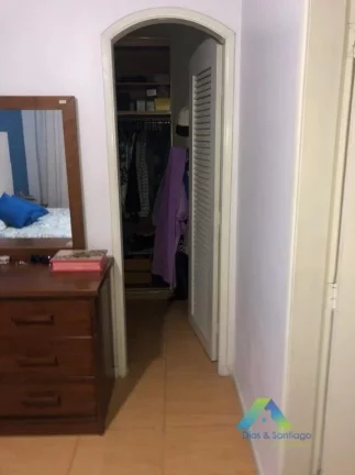 Imagem Excelente sobrado com 3 dormitórios, 3 vagas, 3 banheiros com facil acesso a comércios e principais avenidas