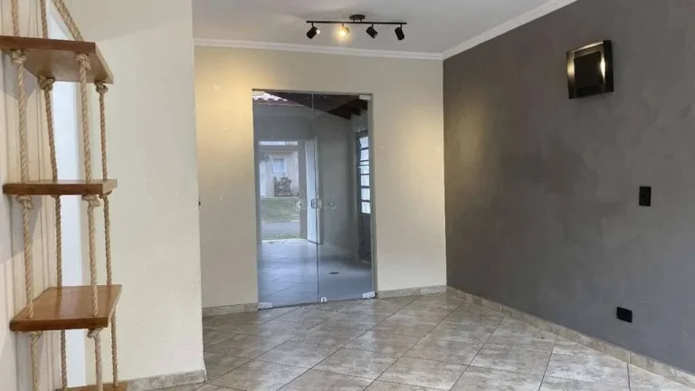 Imagem Cond. Vila Florida - 2 dorm, quintal coberto, 2 vagas!
