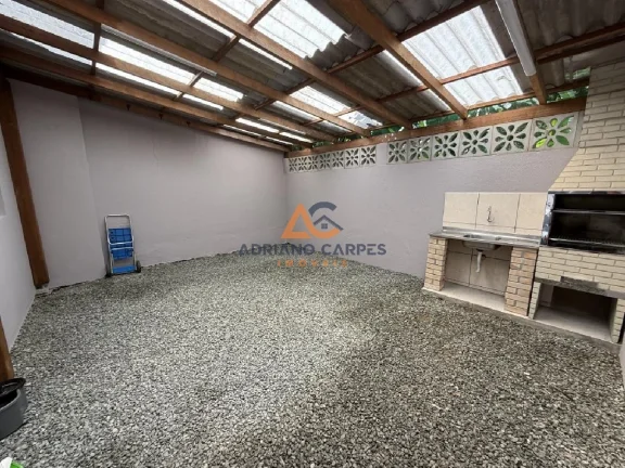Imagem Apartamento com 02 quartos no bairro Meia Praia em Navegantes, aceita financiamento bancário com Adriano Carpes Imóveis Vende