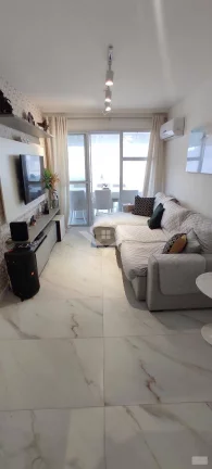 Imagem Cobertura de 3 quartos com 198 m² em condomínio no Recreio dos Bandeirantes