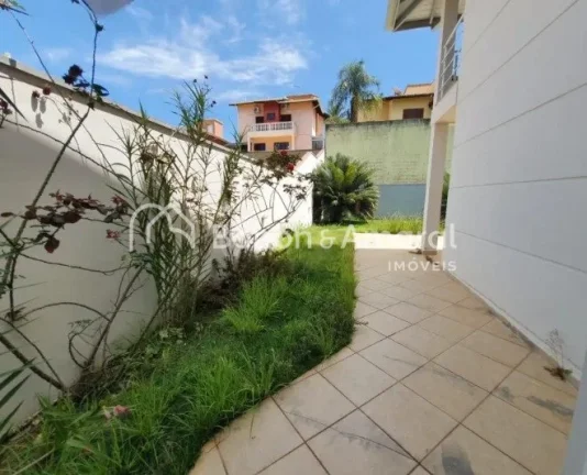 Imagem **Casa à Venda em Valinhos - Condomínio Bem Localizado**

Esta belíssima casa está situada em um...