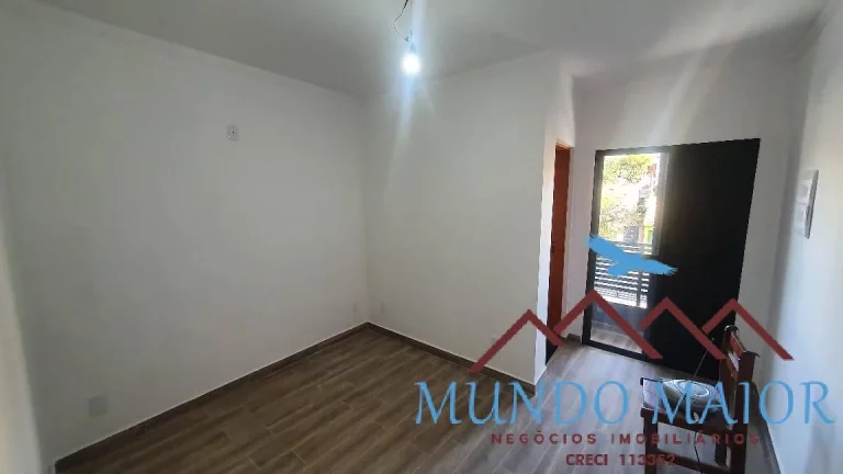 Imagem Sobrado com 2 Quartos e 1 banheiro à Venda, 130 m por R$ 559.000