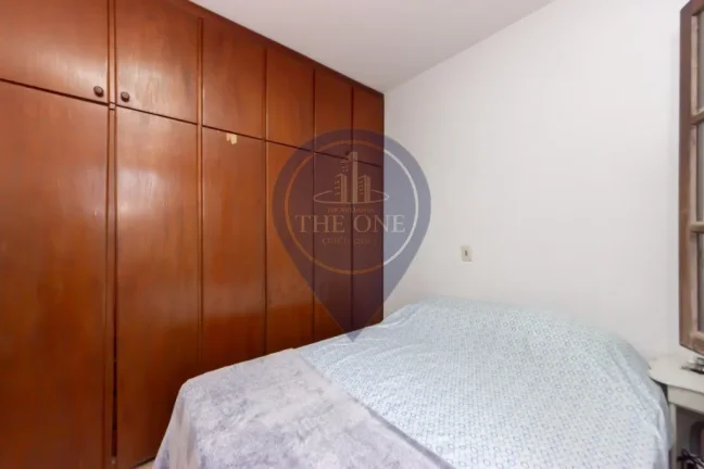 Imagem Casa à venda em São Paulo-SP, bairro Jardim Pinheiros: 3 quartos, 1 suíte, 2 salas, 3 banheiros, 2 vagas, 124m². Confira!